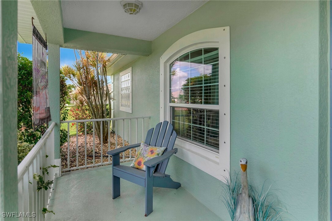 Property Photo: 3001 NE 5th Avenue FL 33909