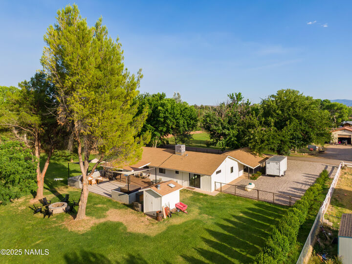 Property Photo: 11120 E Brooks Lane AZ 86325