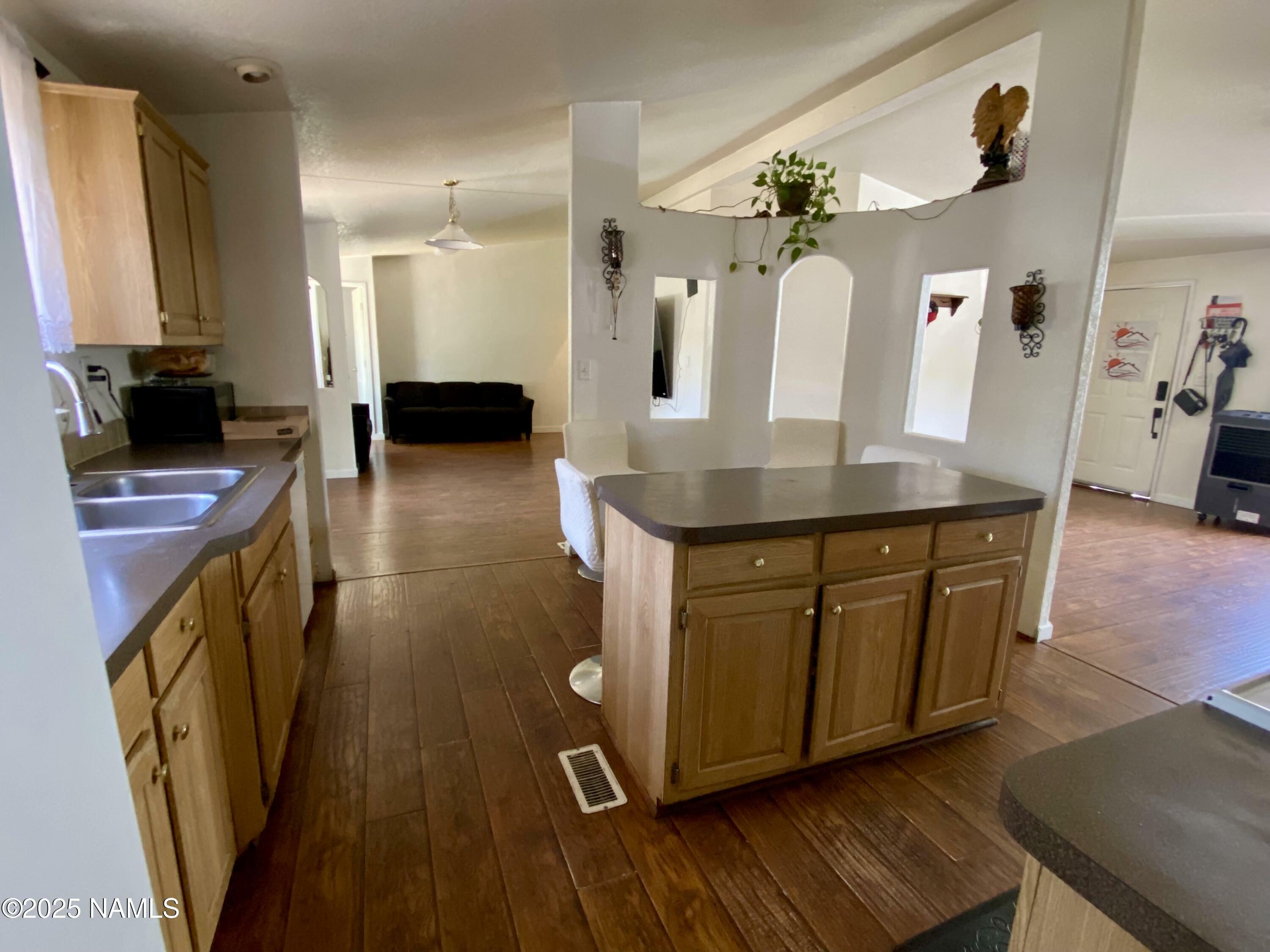 Property Photo: 4309 N Bonner Street AZ 86004