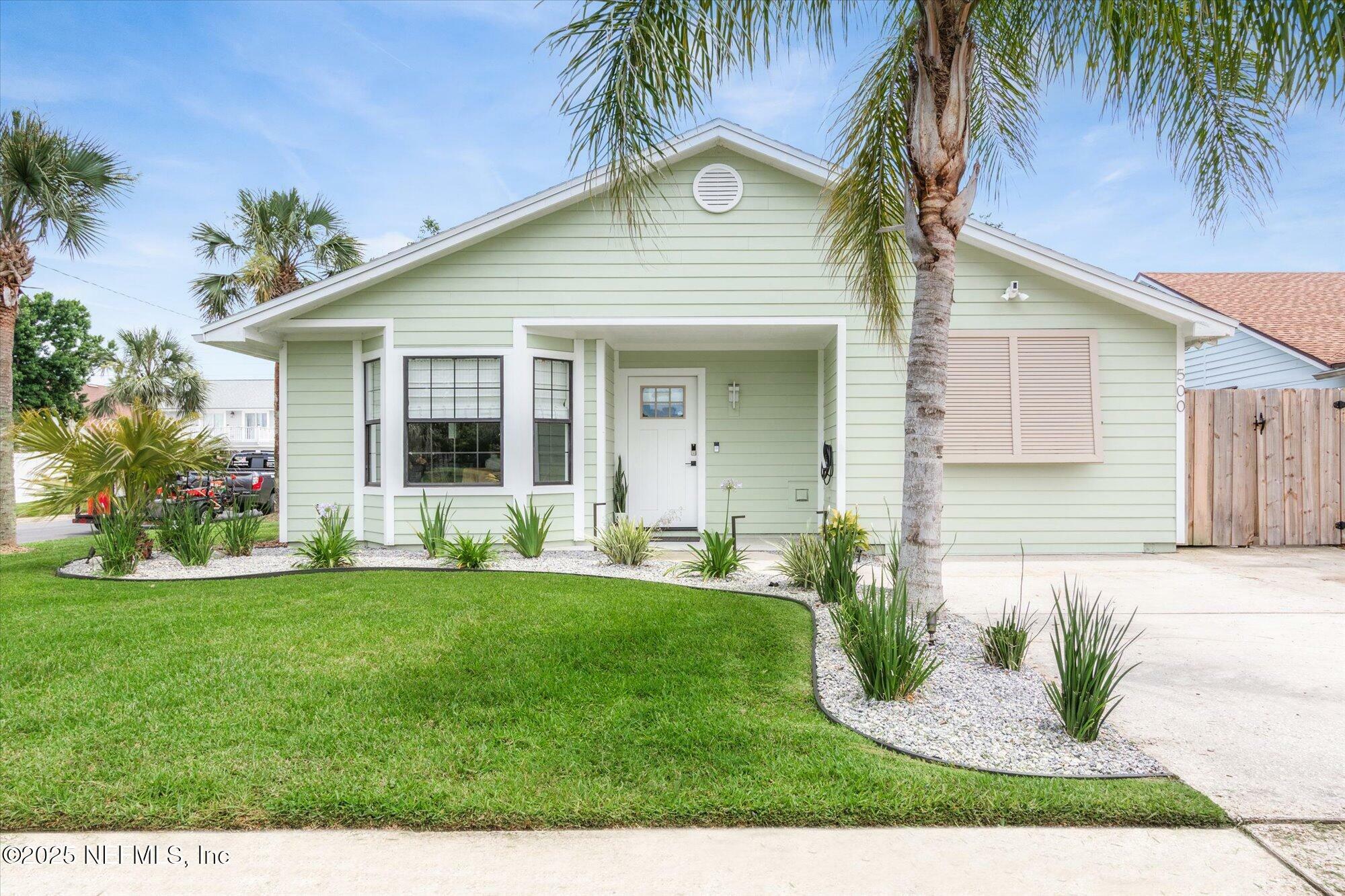 Property Photo: 500 15th Avenue S FL 32250