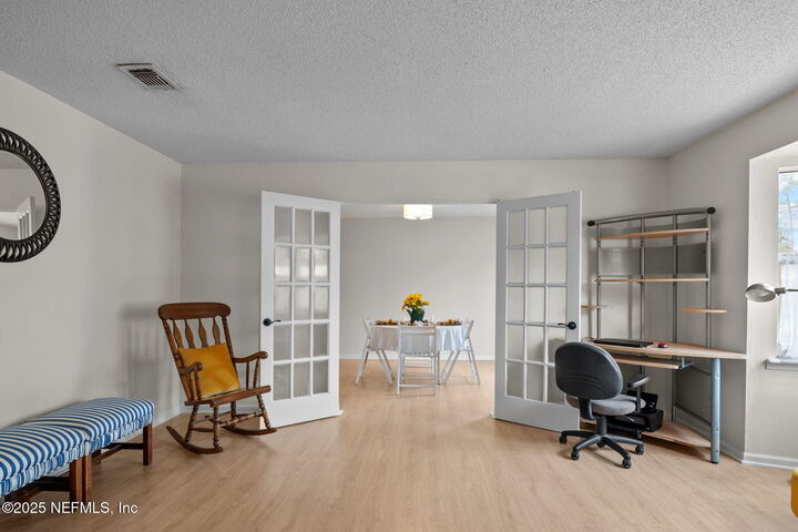 Property Photo: 4334 Tanglewilde Drive S FL 32257