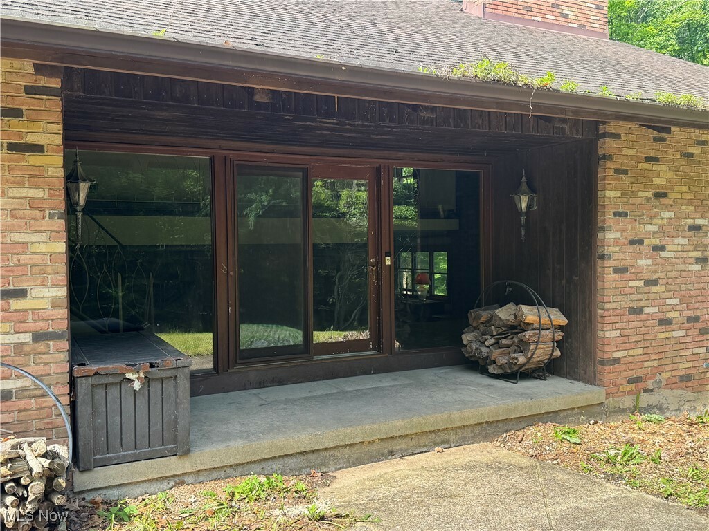 Property Photo: 9999 Kirtland Chardon Road OH 44024