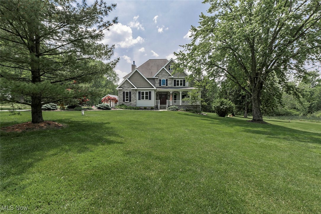 Property Photo: 8551 Perry Drive OH 44072