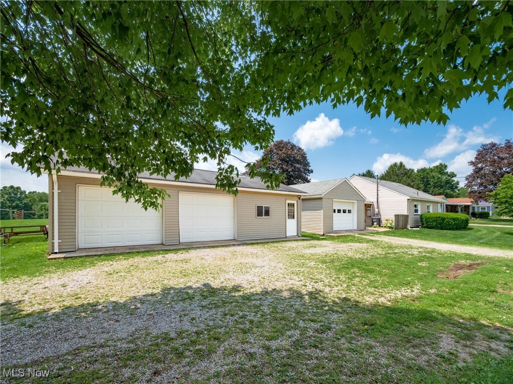 3910 Chandlersville Road  Zanesville OH 43701 photo