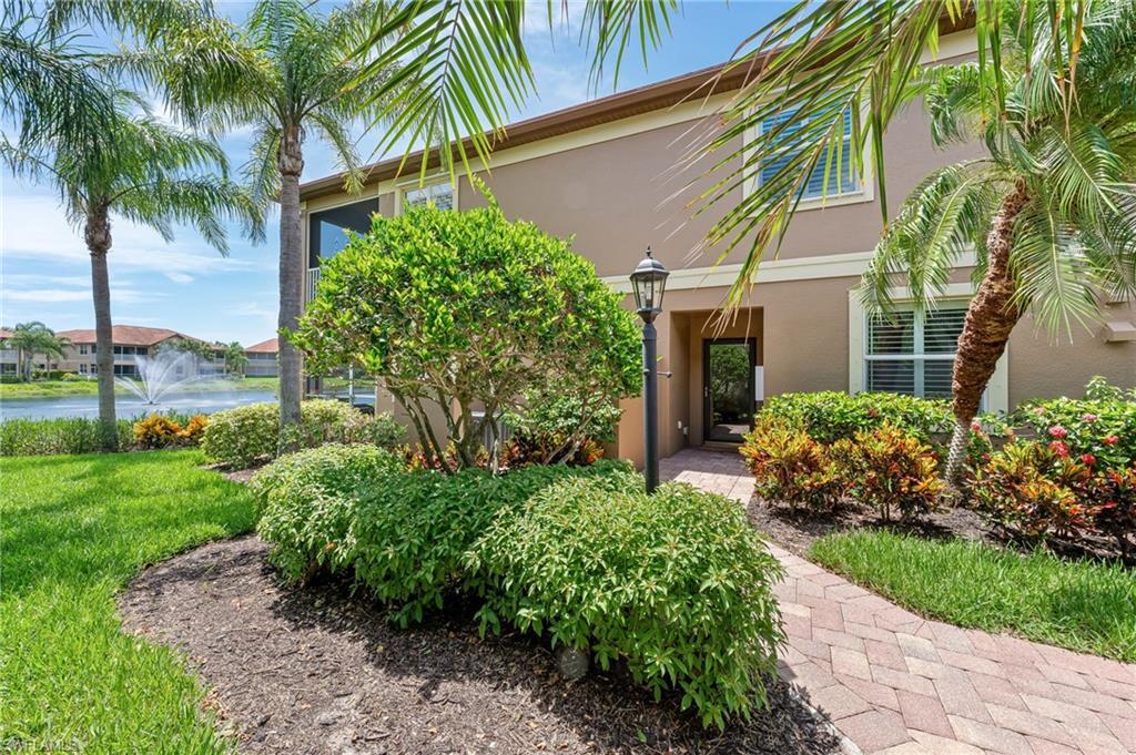Property Photo:  6666 Alden Woods Cir 101  FL 34113 