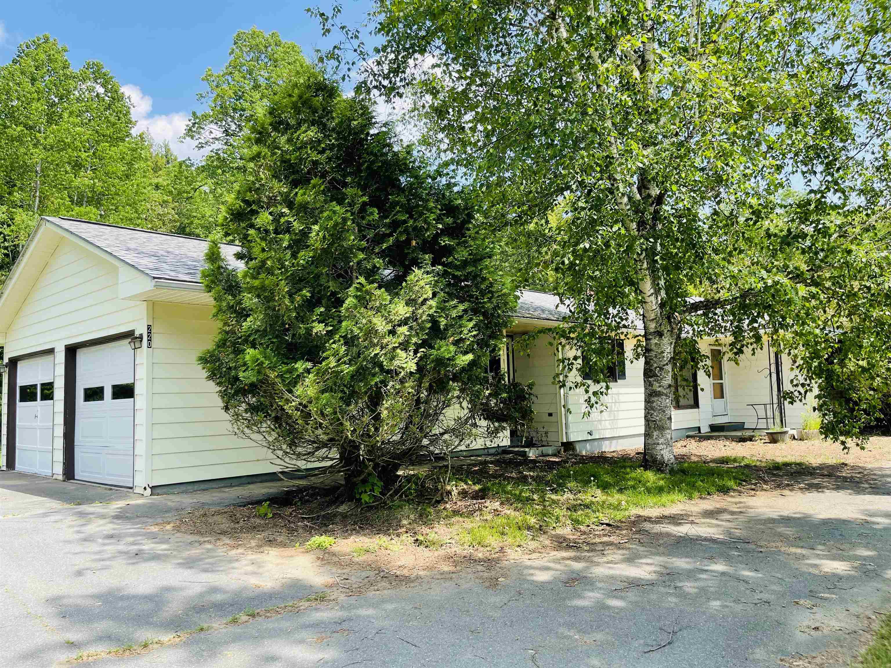 Property Photo: 220 Littleton Road NH 03771