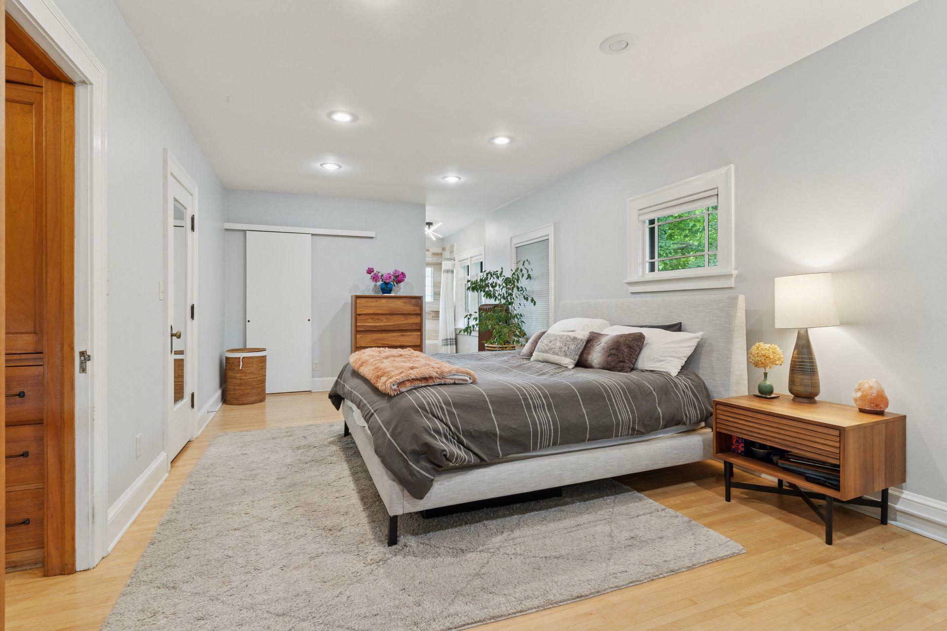Property Photo: 1295 Fairmount Avenue MN 55105
