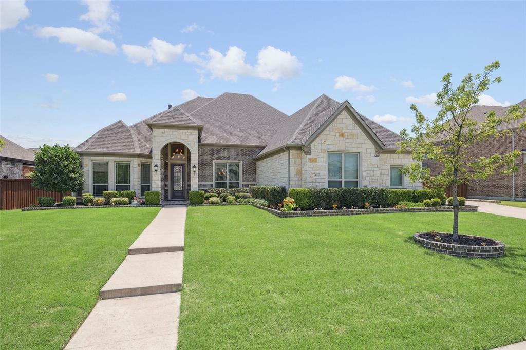 Property Photo: 1550 Mountain Creek Lane TX 75078
