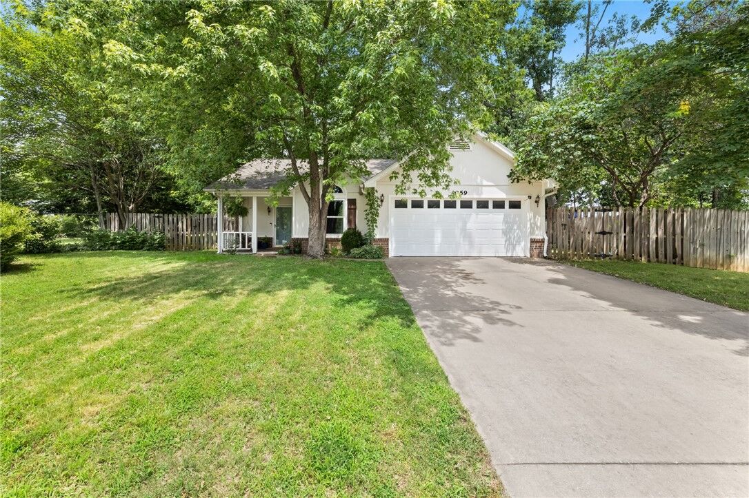Property Photo:  4059 Eastborough Court  AR 72703 