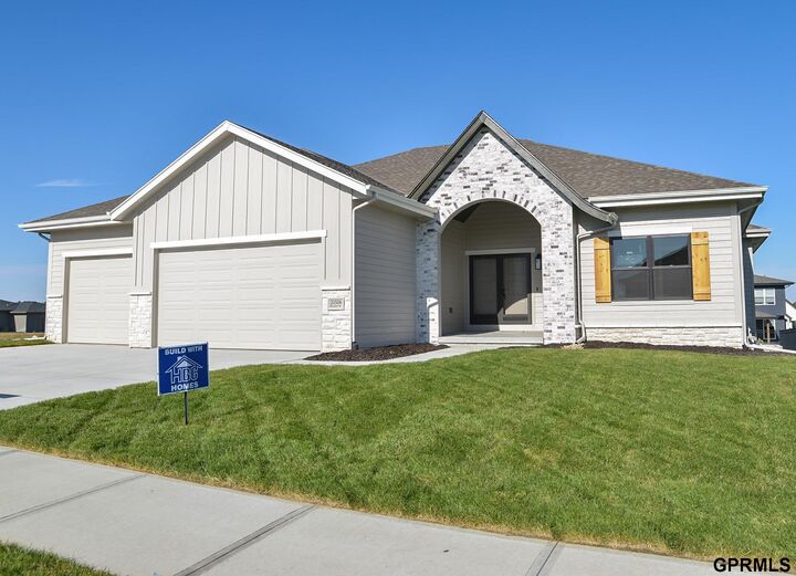 20506 Boulder Street  Gretna NE 68028 photo