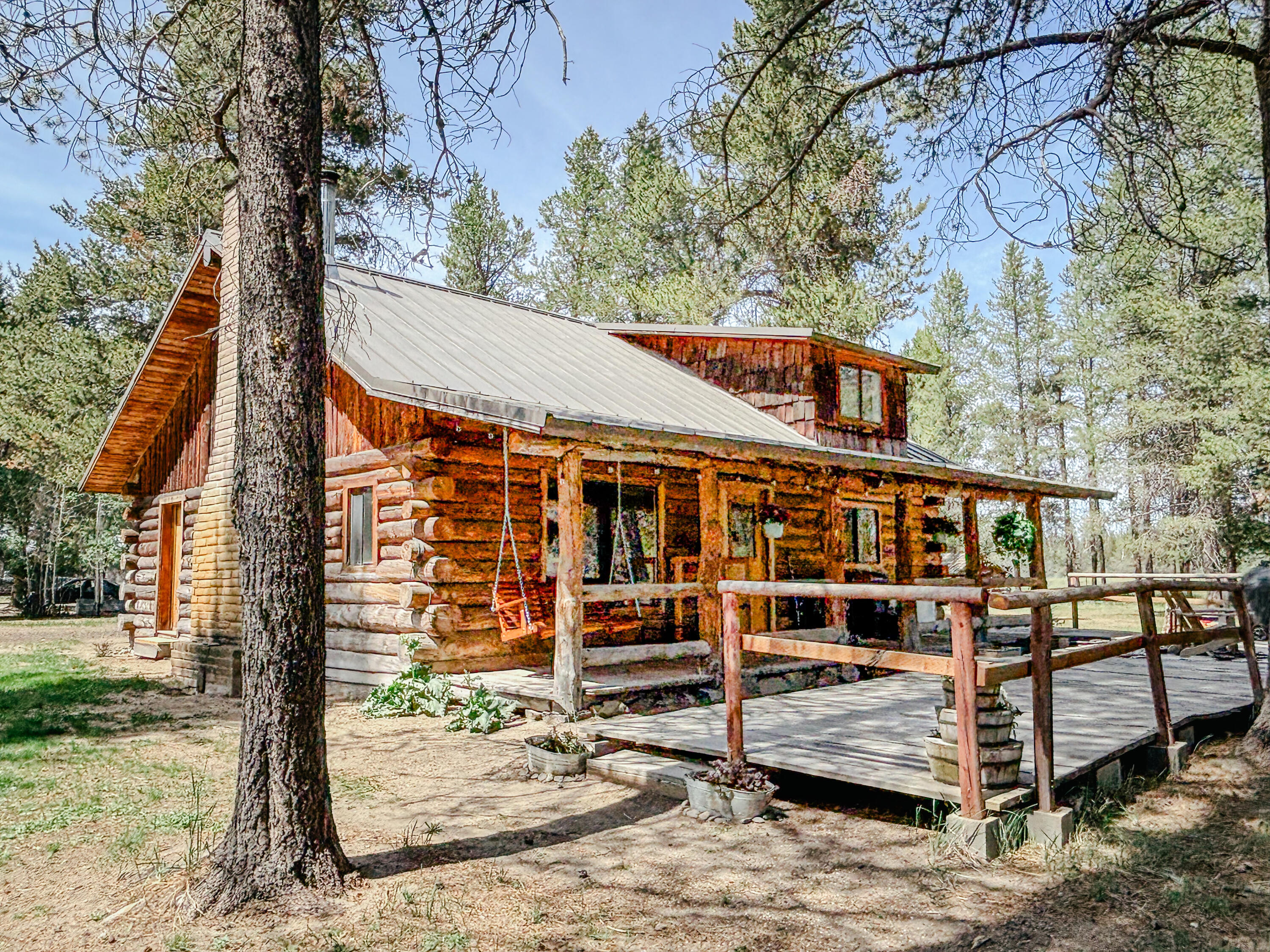 8366 Howard Road  La Pine OR 97739 photo