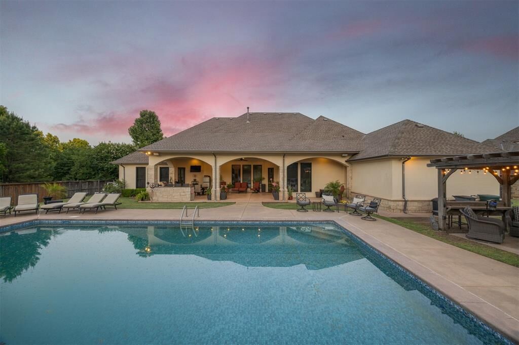 Property Photo:  3617 Stagmoor Road  OK 73034 