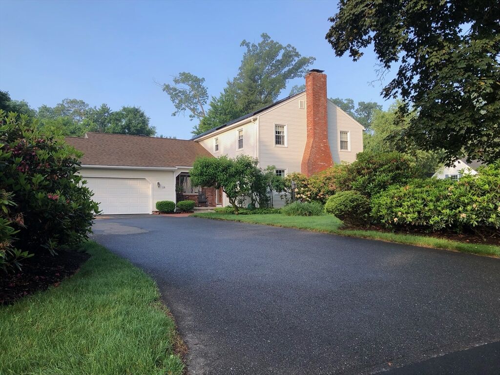 Property Photo:  18 Bittersweet Ln  MA 01095