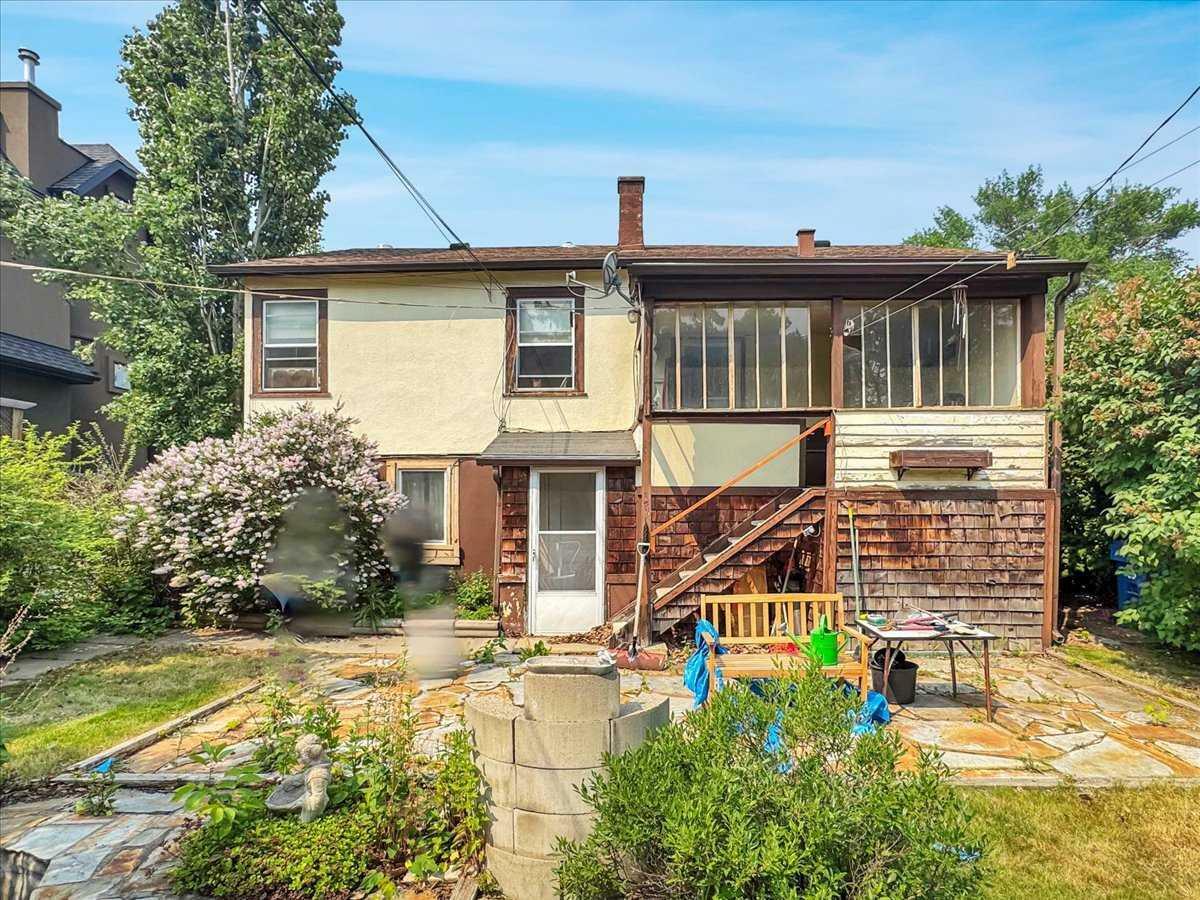 Photo de la propriété: 302 11 Street NW AB T2N 1X1