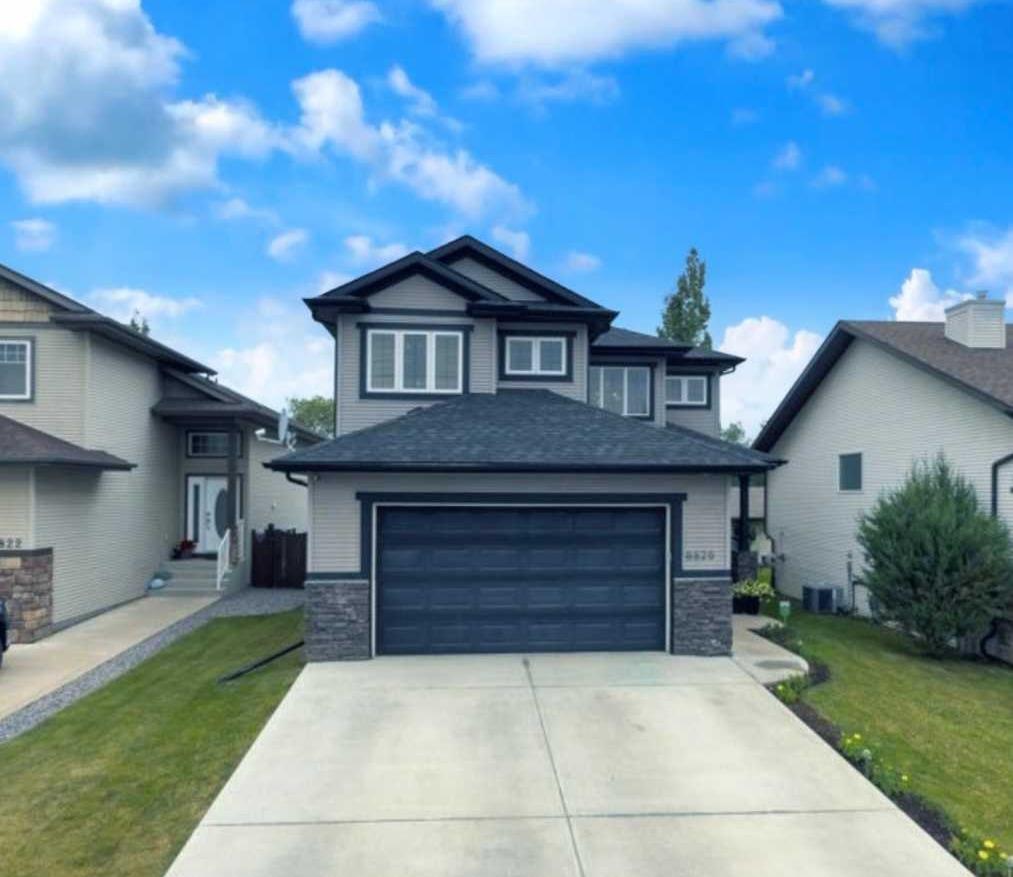 Property Photo:  6826 59 Street Close  AB T4T 1V9 