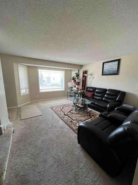 Property Photo: 22 Arbour Crest Circle NW AB T3G 4H3