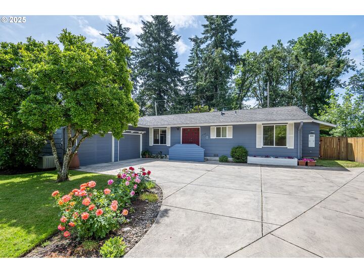 1444 Russet Dr  Eugene OR 97401 photo