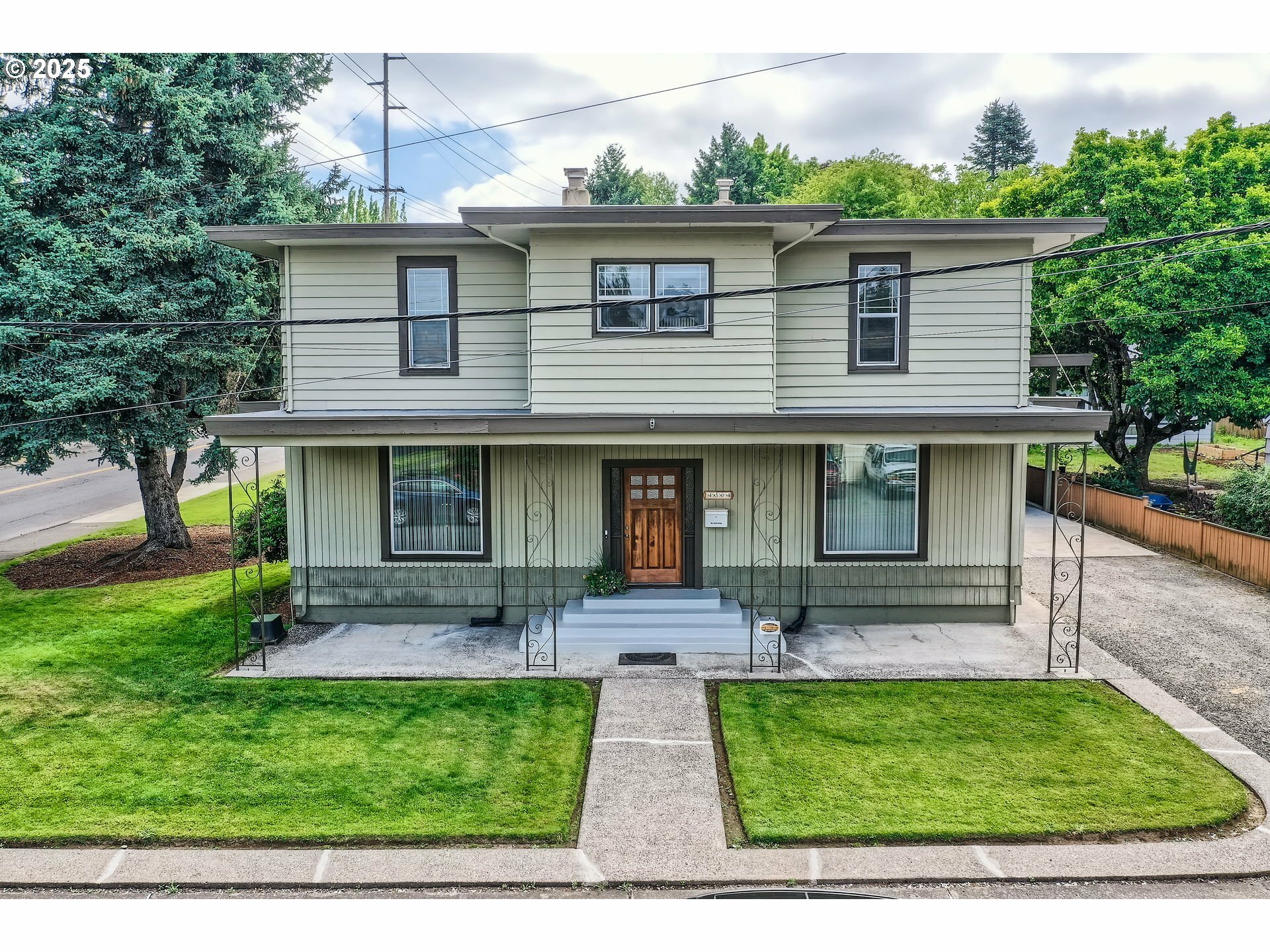 4504 SE 85th Ave  Portland OR 97266 photo