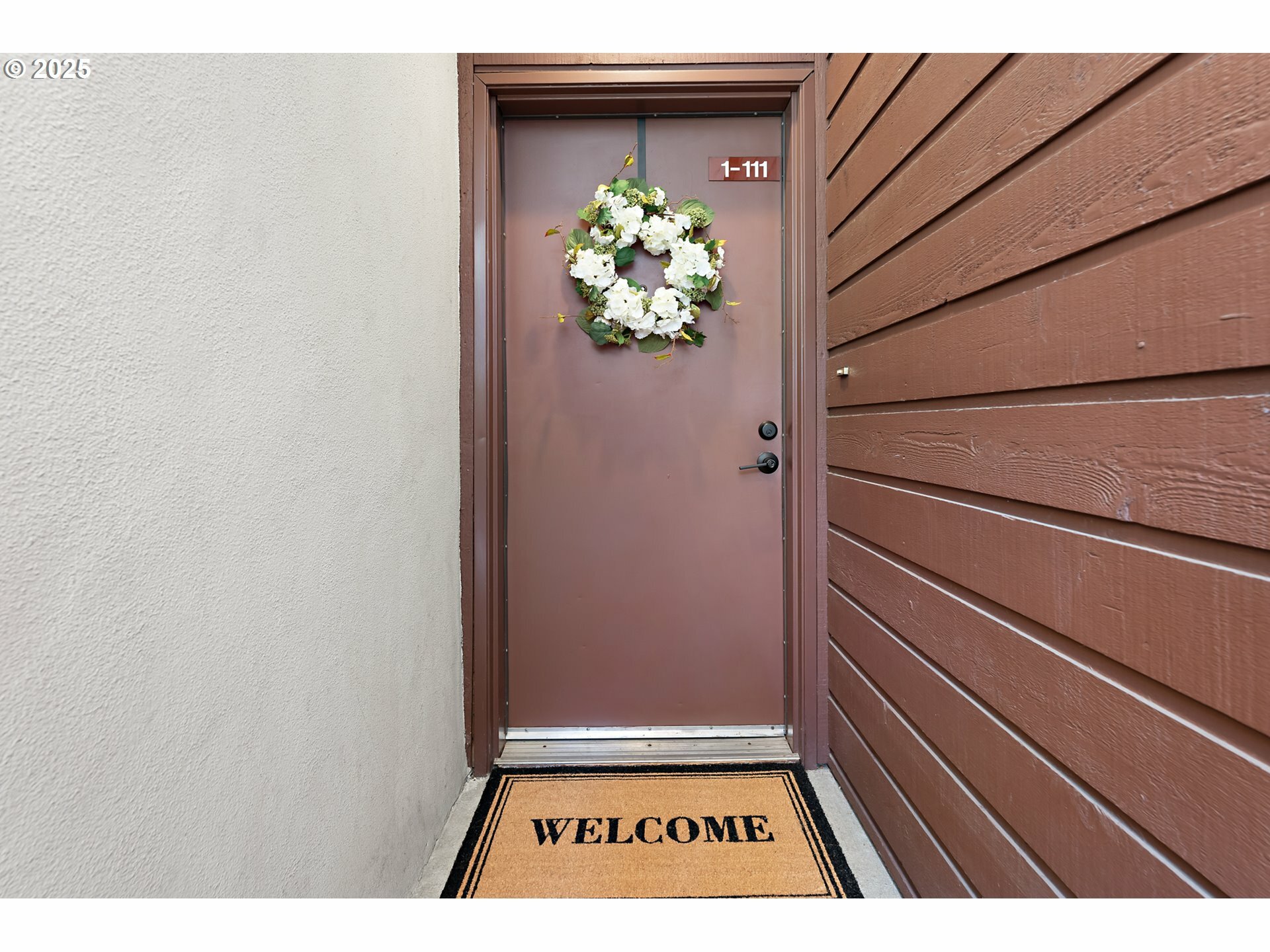 Property Photo: 5250 S Landing Dr 111B1 OR 97239