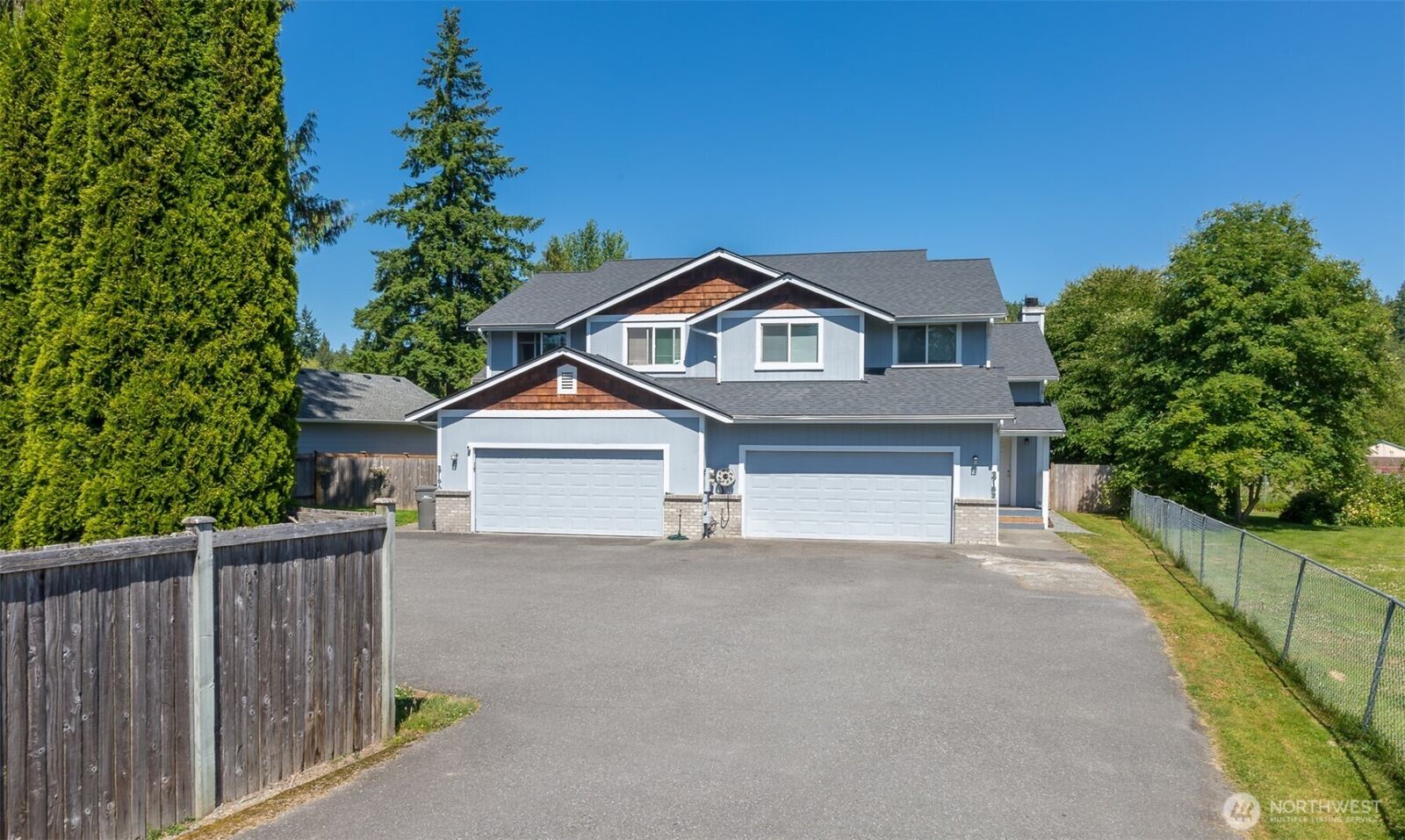 Property Photo: 2715 99th Avenue NE WA 98258