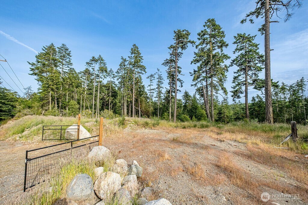 Property Photo: 2463 Libbey Road WA 98239