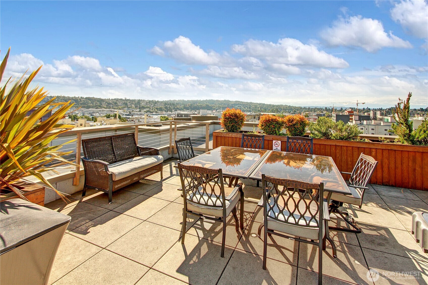 Property Photo: 1530 NW Market Street 310 WA 98107