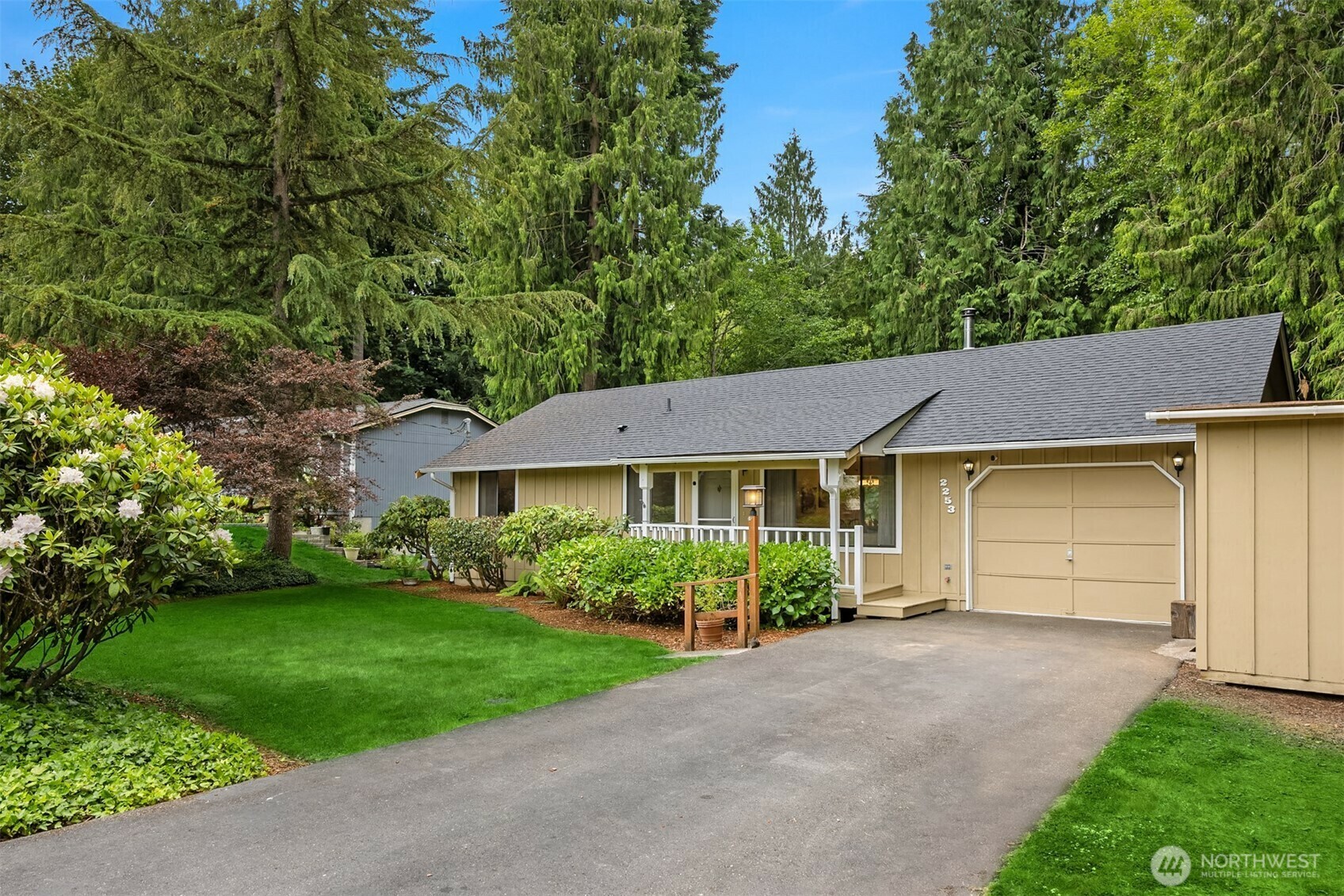Property Photo: 2253 NW Mulholland Boulevard WA 98370