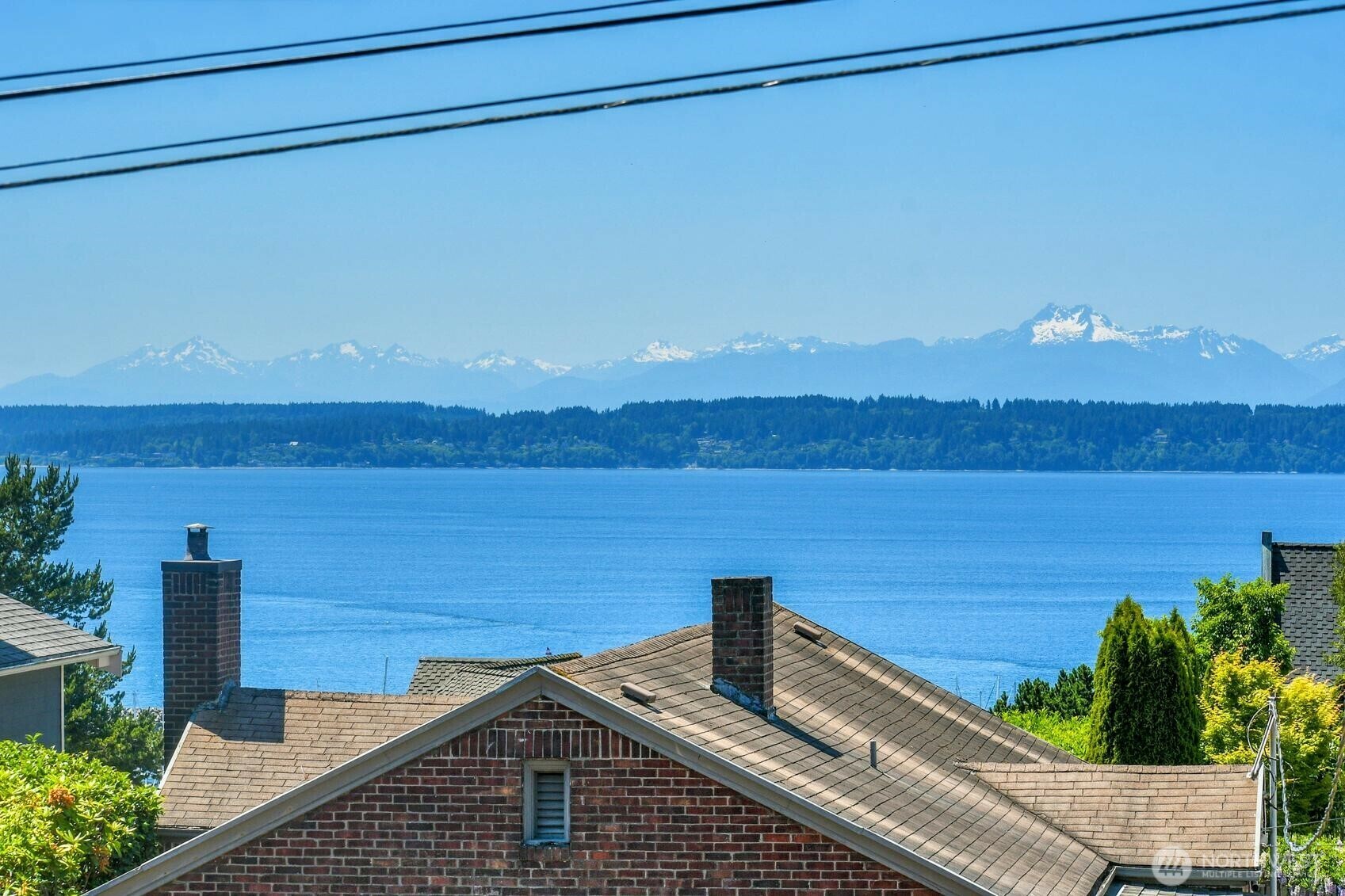 Property Photo: 6828 35th Avenue NW WA 98117