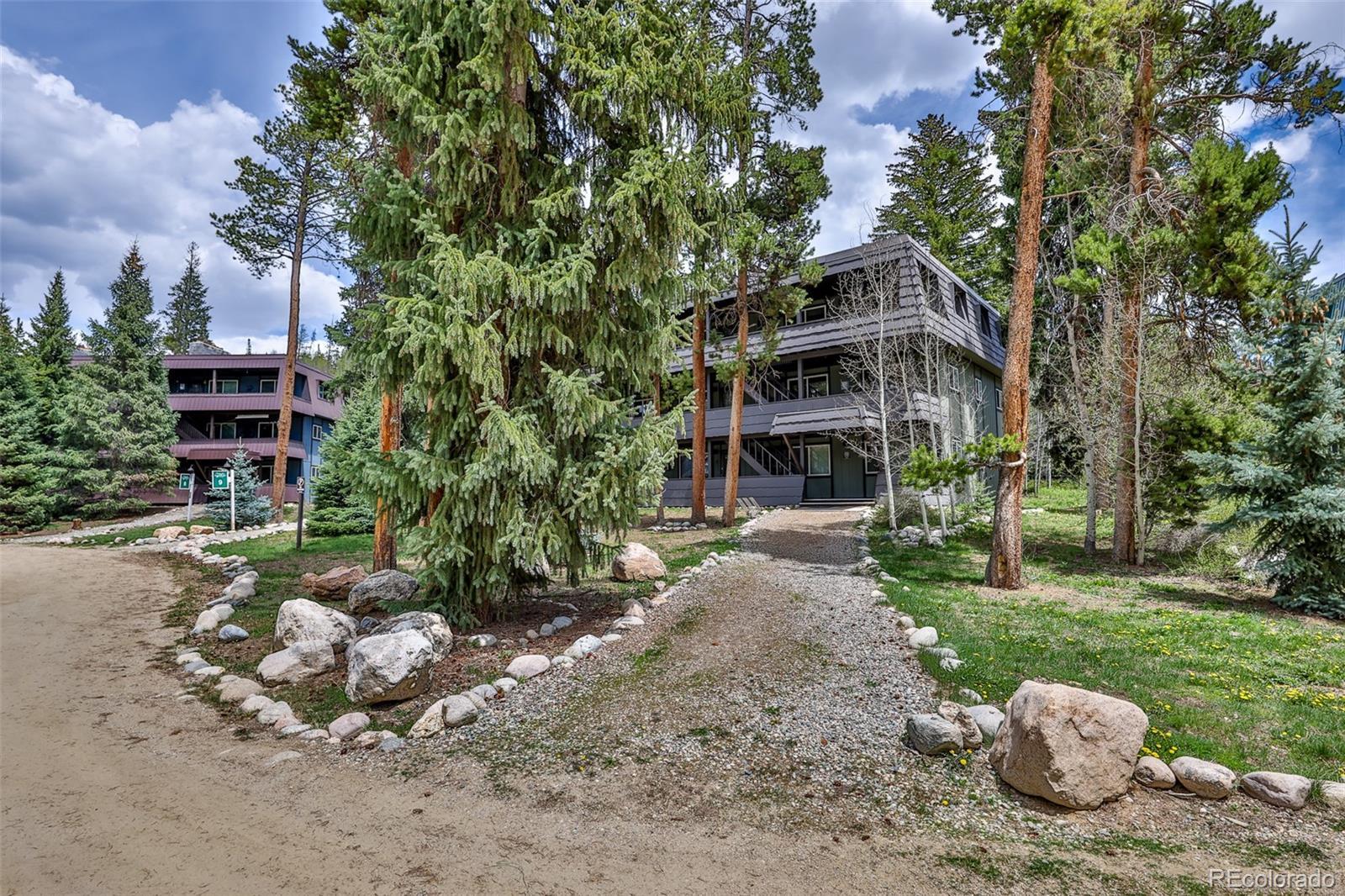 Property Photo: 466 Hi Country Drive 109 CO 80482