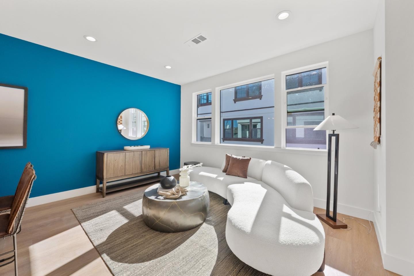 Property Photo:  222 Carroll Street 3  CA 94086 