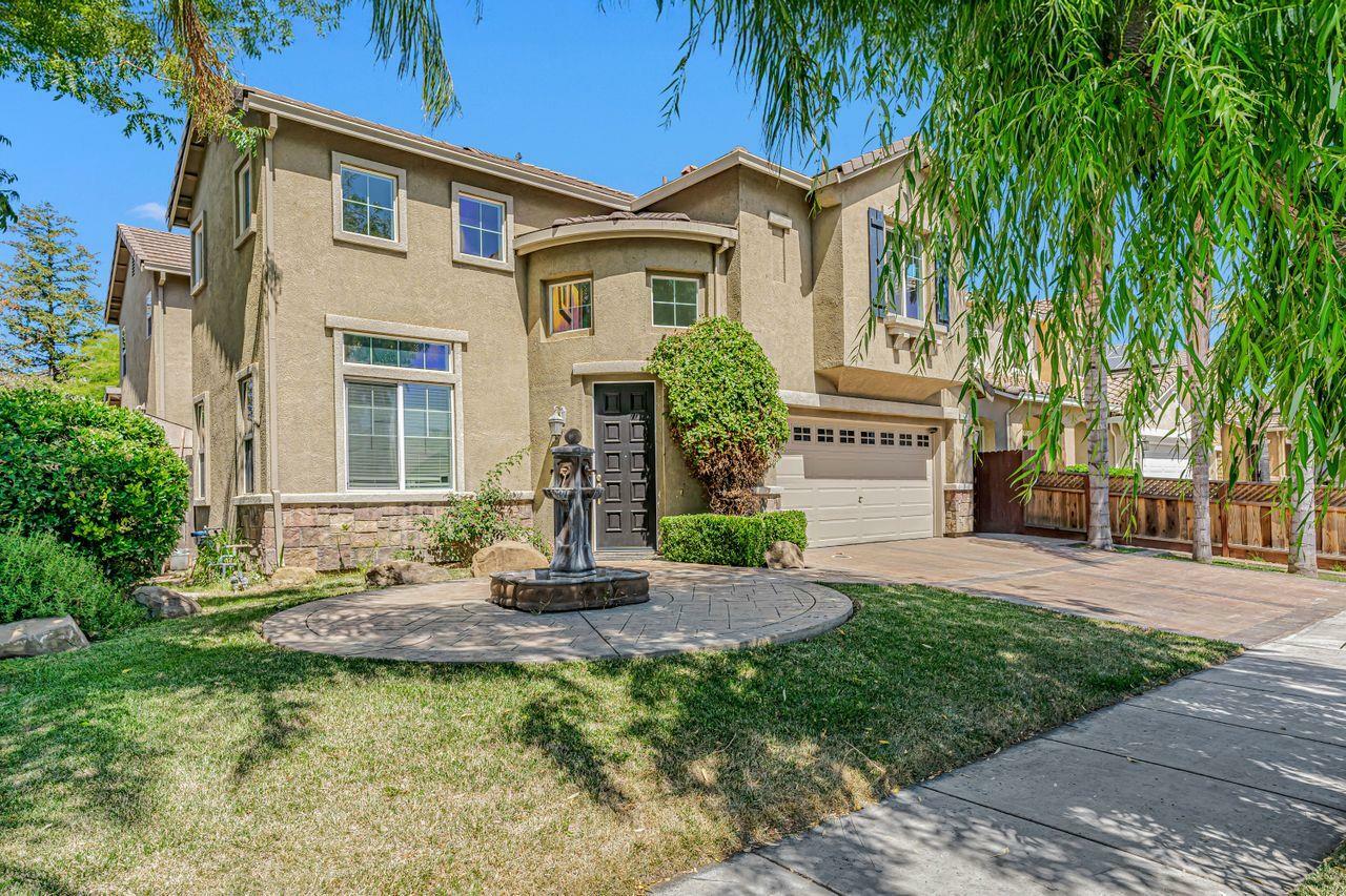 1619 Tumbleweed Way  Los Banos CA 93635 photo