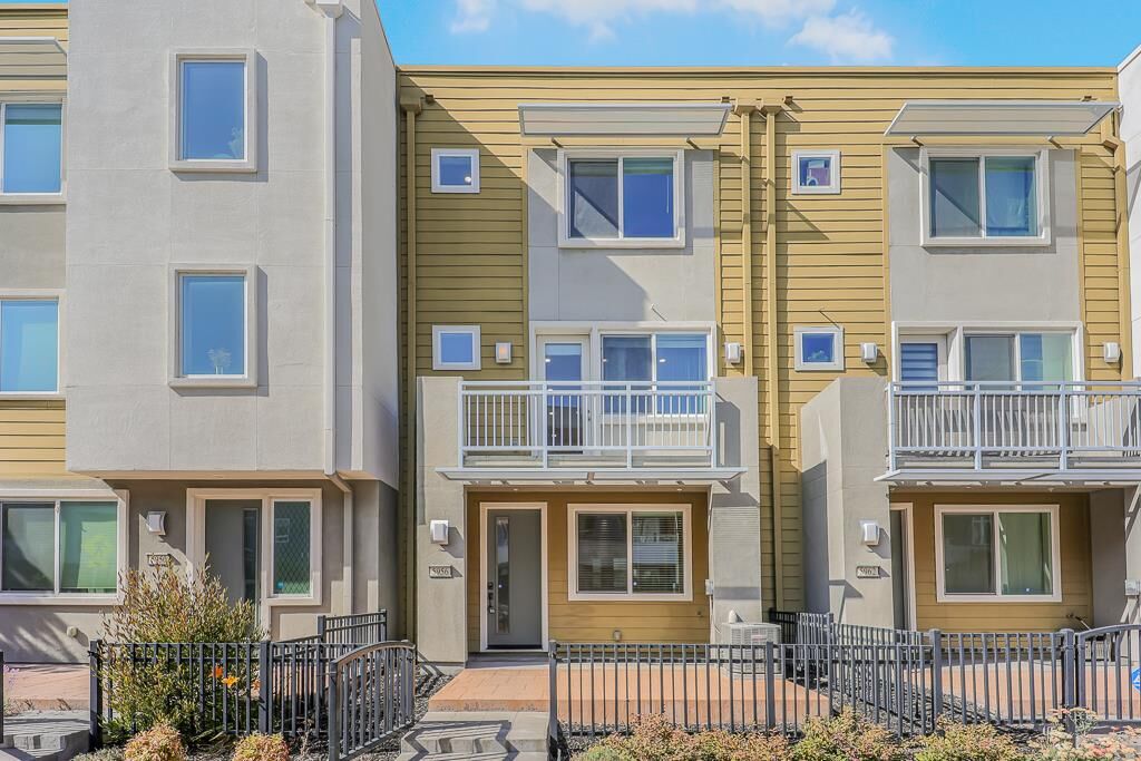 Property Photo: 5956 Charlotte Drive CA 95123