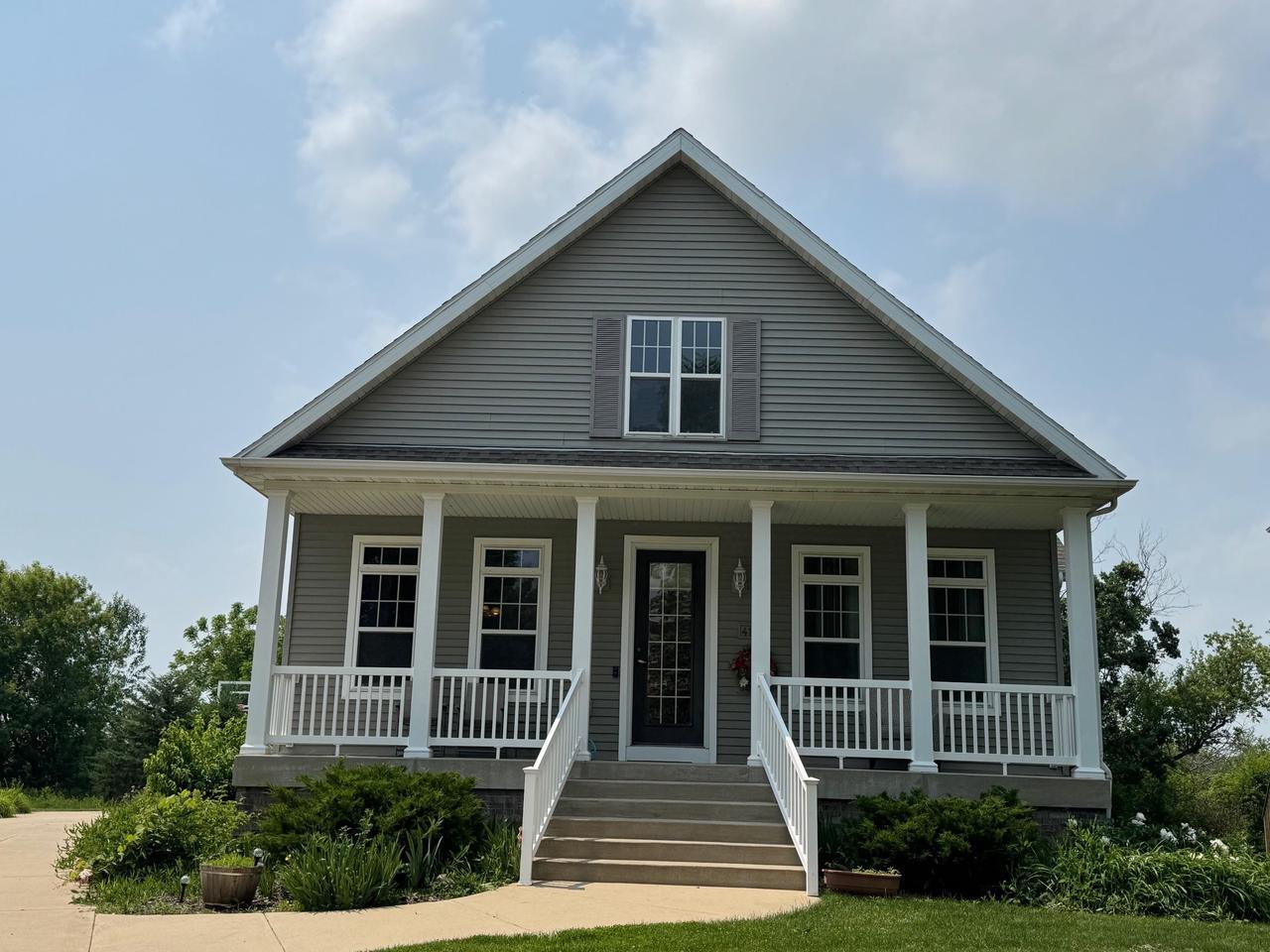 Property Photo:  4126 Westerfield Lane  WI 53704 