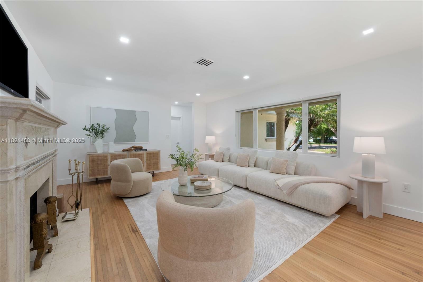 Property Photo:  5211 Granada Blvd  FL 33146 