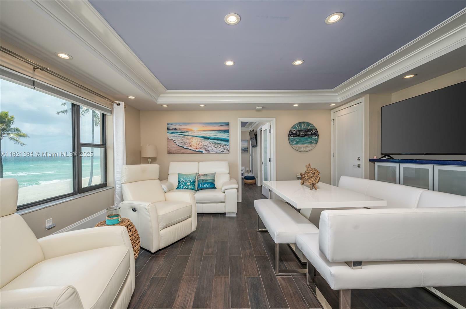 Property Photo: 3300 N Surf Rd 17A FL 33019