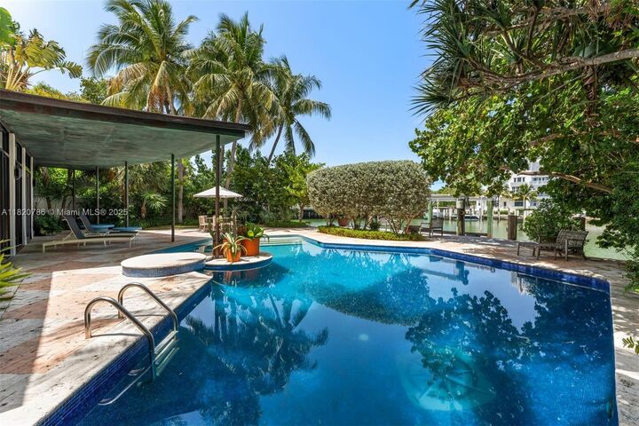 Property Photo:  6165 Pine Tree Dr  FL 33140 