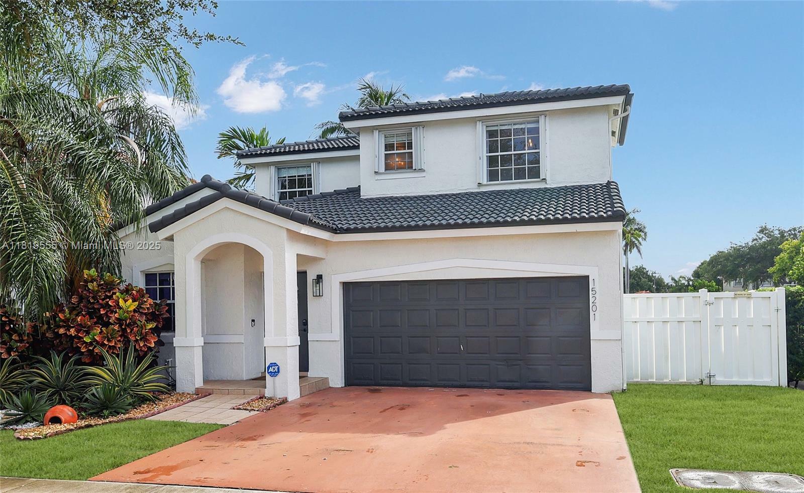 15201 SW 46th Ct  Miramar FL 33027 photo