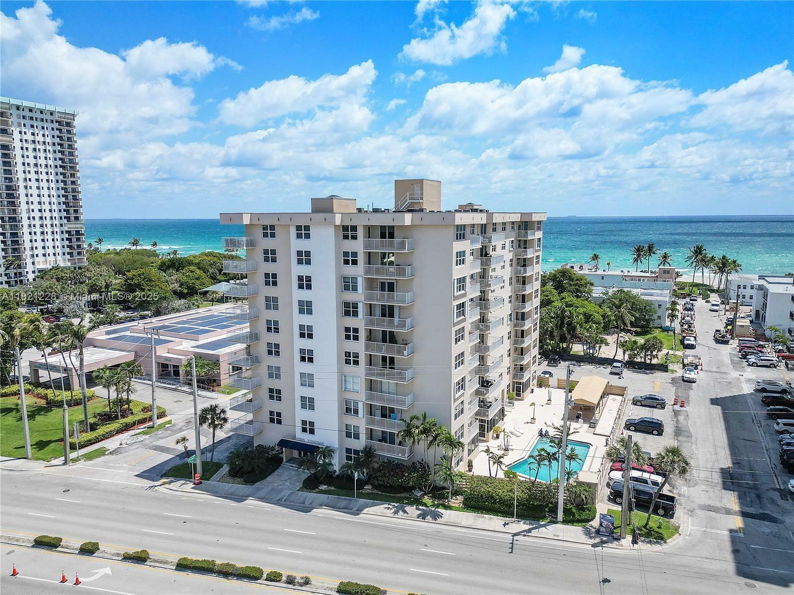 Property Photo: 1401 S Ocean Dr 301 FL 33019