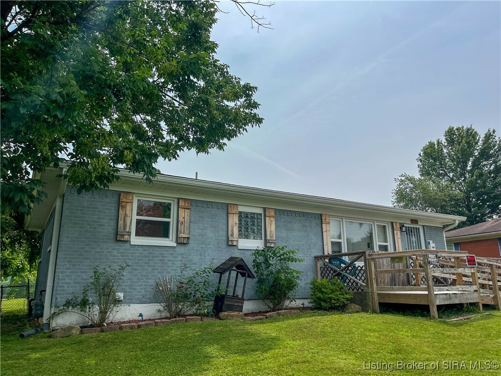 Property Photo: 230 Maevi Drive IN 47150
