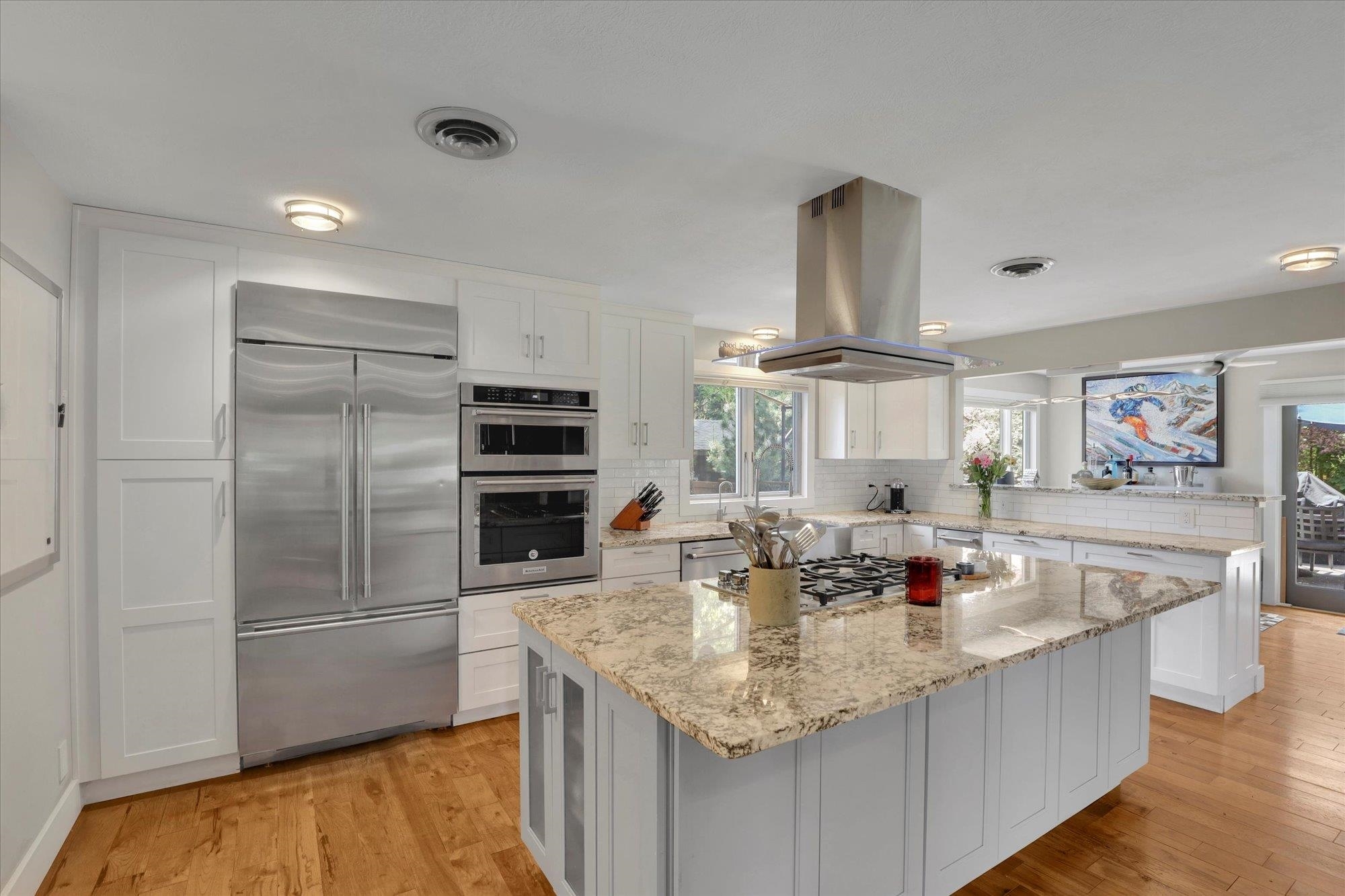 Property Photo: 4412 S Magnolia St WA 99223