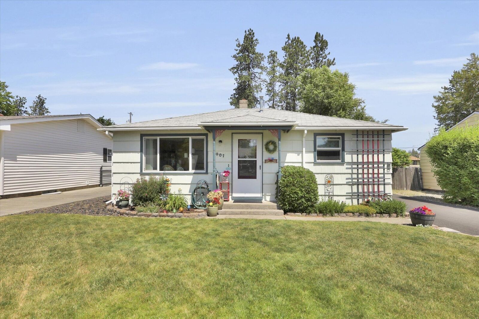 Property Photo:  7401 E 10th Ave  WA 99212 