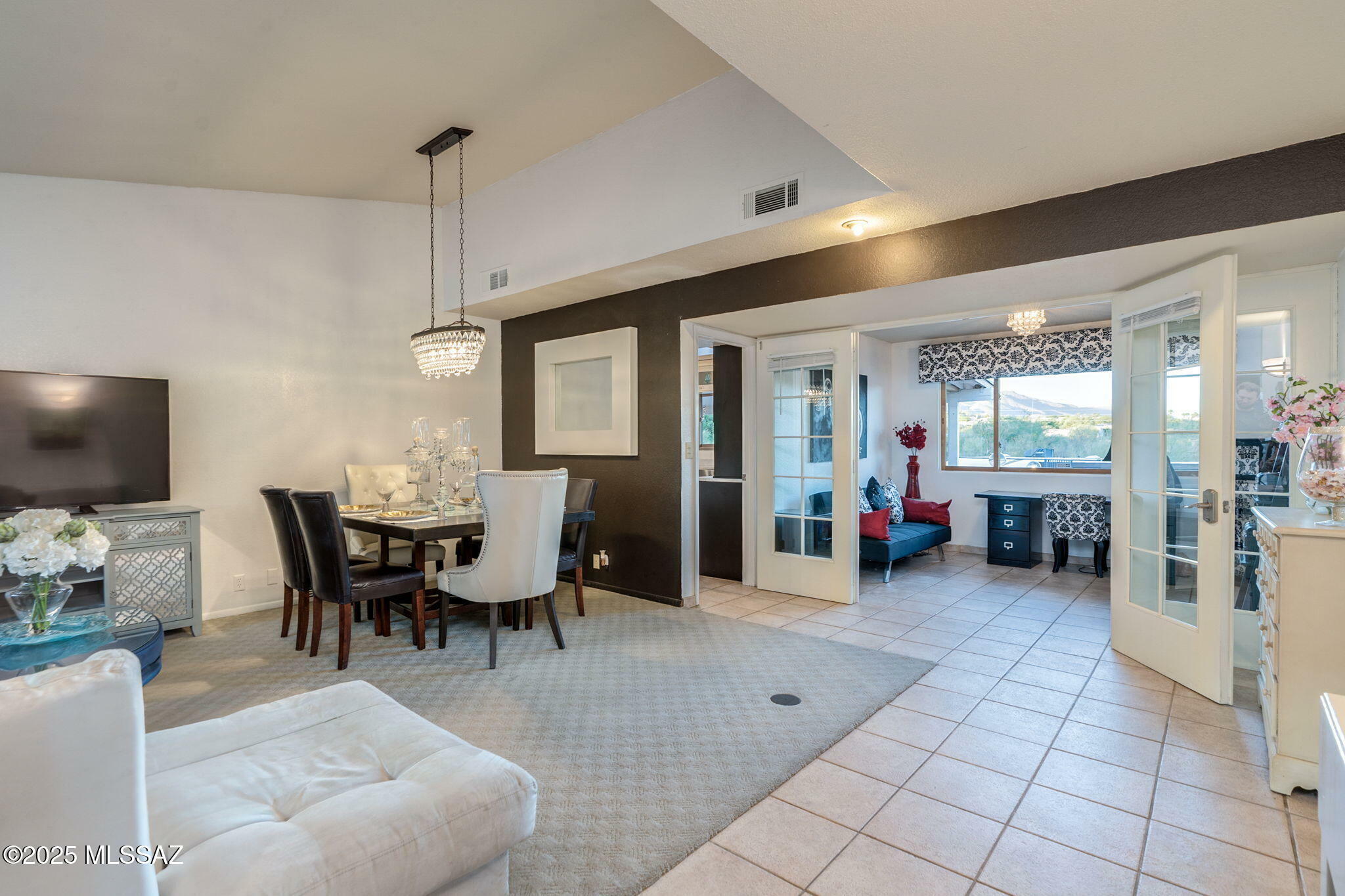 Property Photo: 4990 N Kolb Road AZ 85750