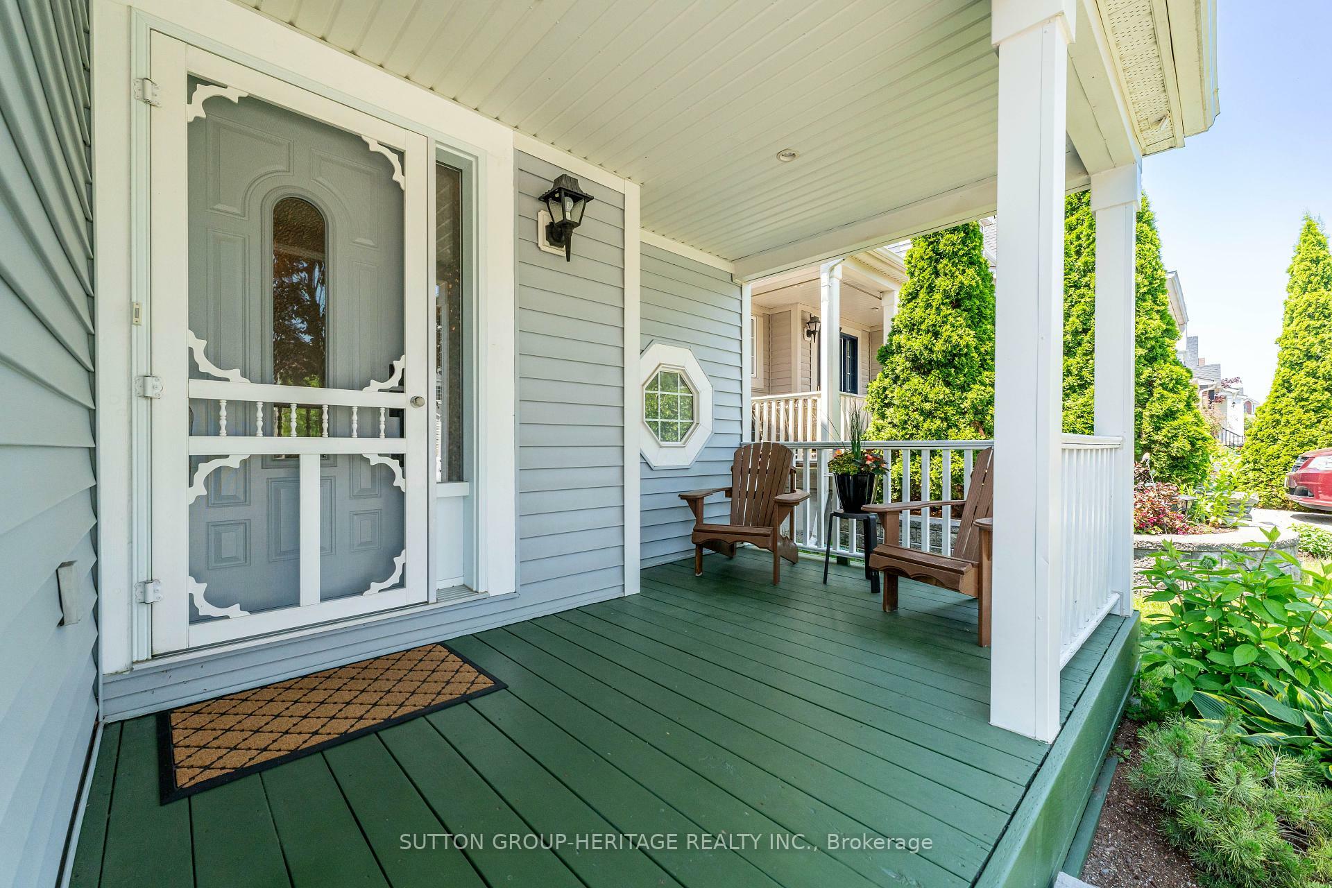 Photo de la propriété: 1130 Tall Pine Avenue ON L1K 2X9