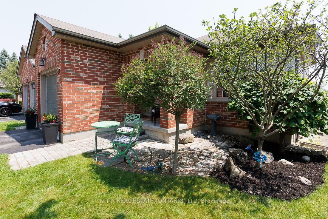Photo de la propriété: 59 Pennybrook Crescent 36 ON N5X 4C3