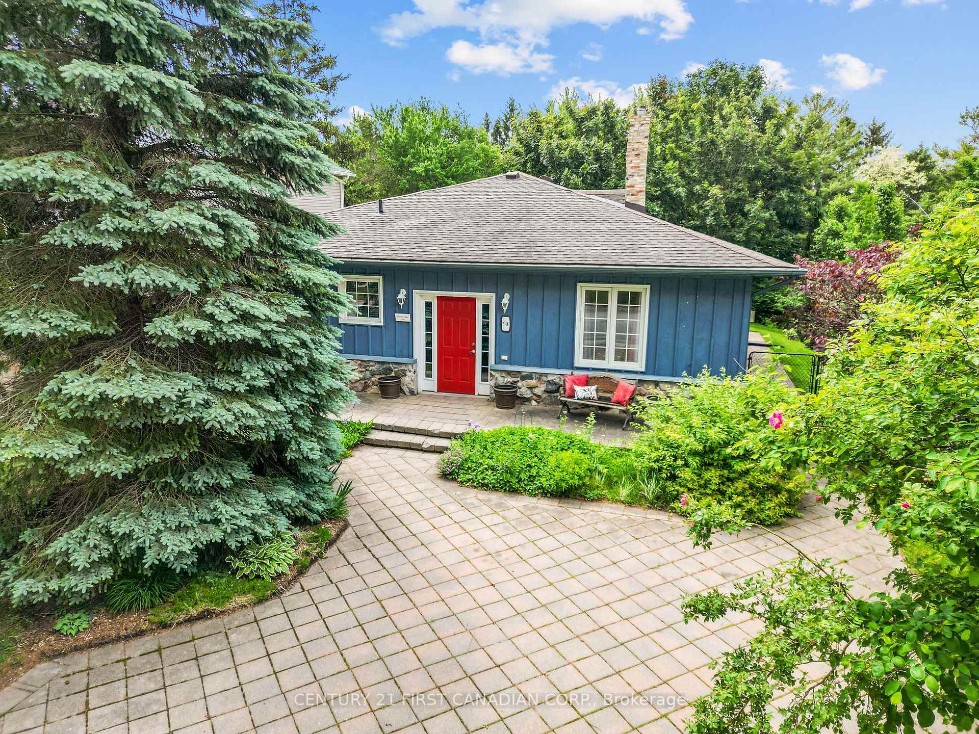 Property Photo: 99 Duchess Avenue ON N0M 2J0