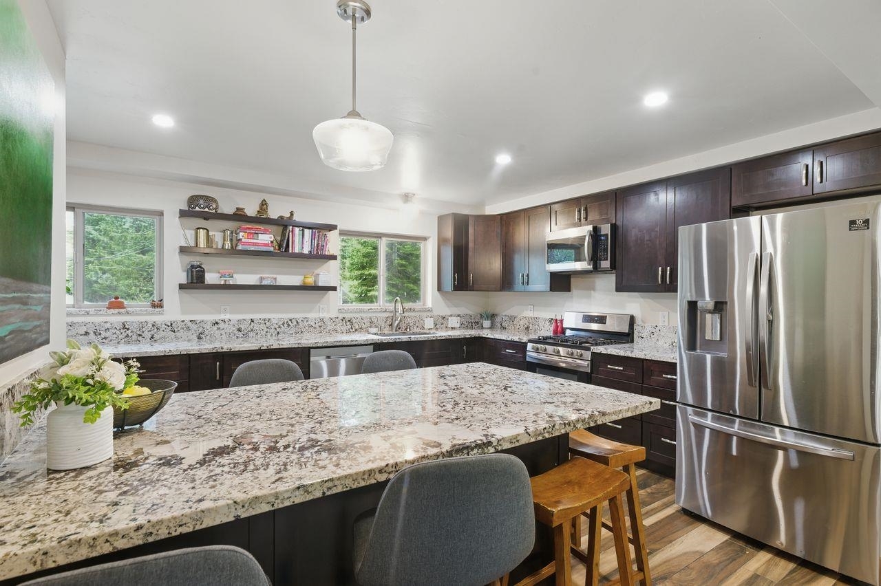 14450 Swiss Lane  Truckee CA 96161-7122 photo