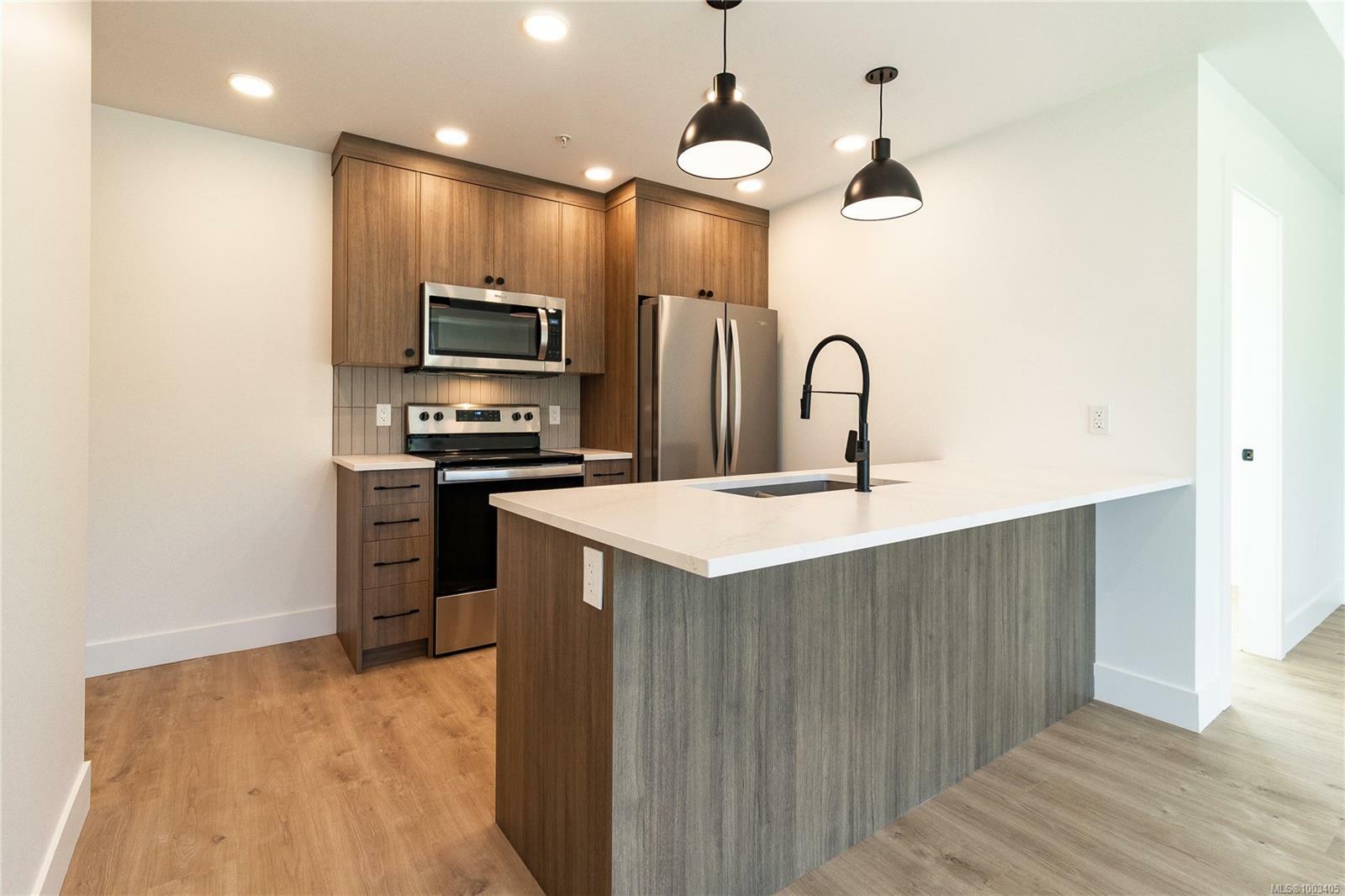 Property Photo: 201 Dogwood Dr 205 BC V9G 0C3