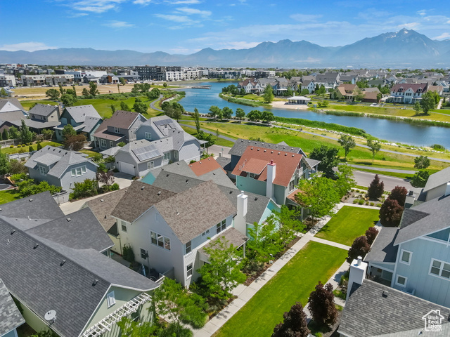 Property Photo: 10612 S Lake Ave UT 84009