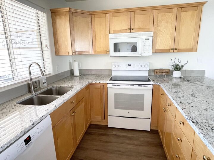 Property Photo: 1845 W Canyon View Dr #1206 UT 84770