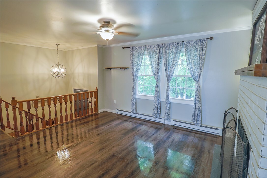 Property Photo: 248 Laddie Dr PA 15301